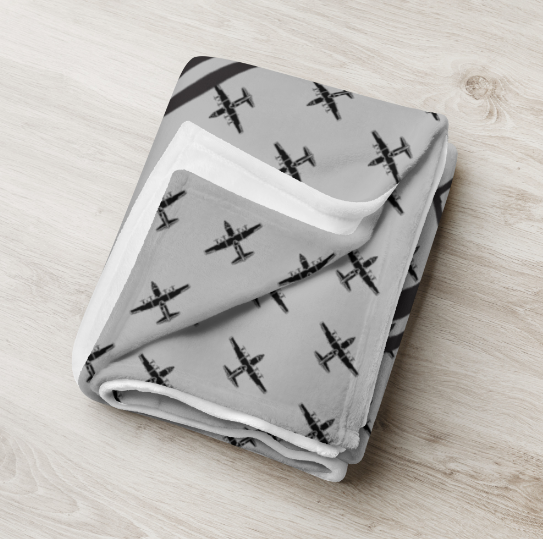 Do you feel that your home is missing an eye-catching, yet practical Paratrooper element? Solve this problem with a JMUSA soft silk touch throw blanket that's ideal for lounging on the couch during chilly evenings.