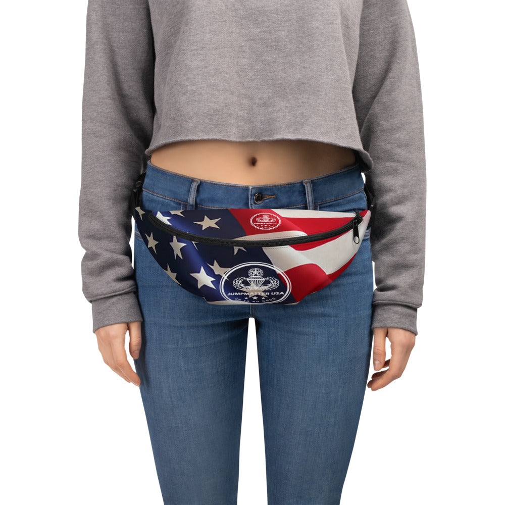 This Fanny pack is the ultimate accessory for stylish Jumpmasters on the go. This waist bag has everything—the right size, a small inside pocket, and adjustable straps—to become your favorite fashion item if you're going to a festival, getting ready for a vacation, or just like to keep your hands free.